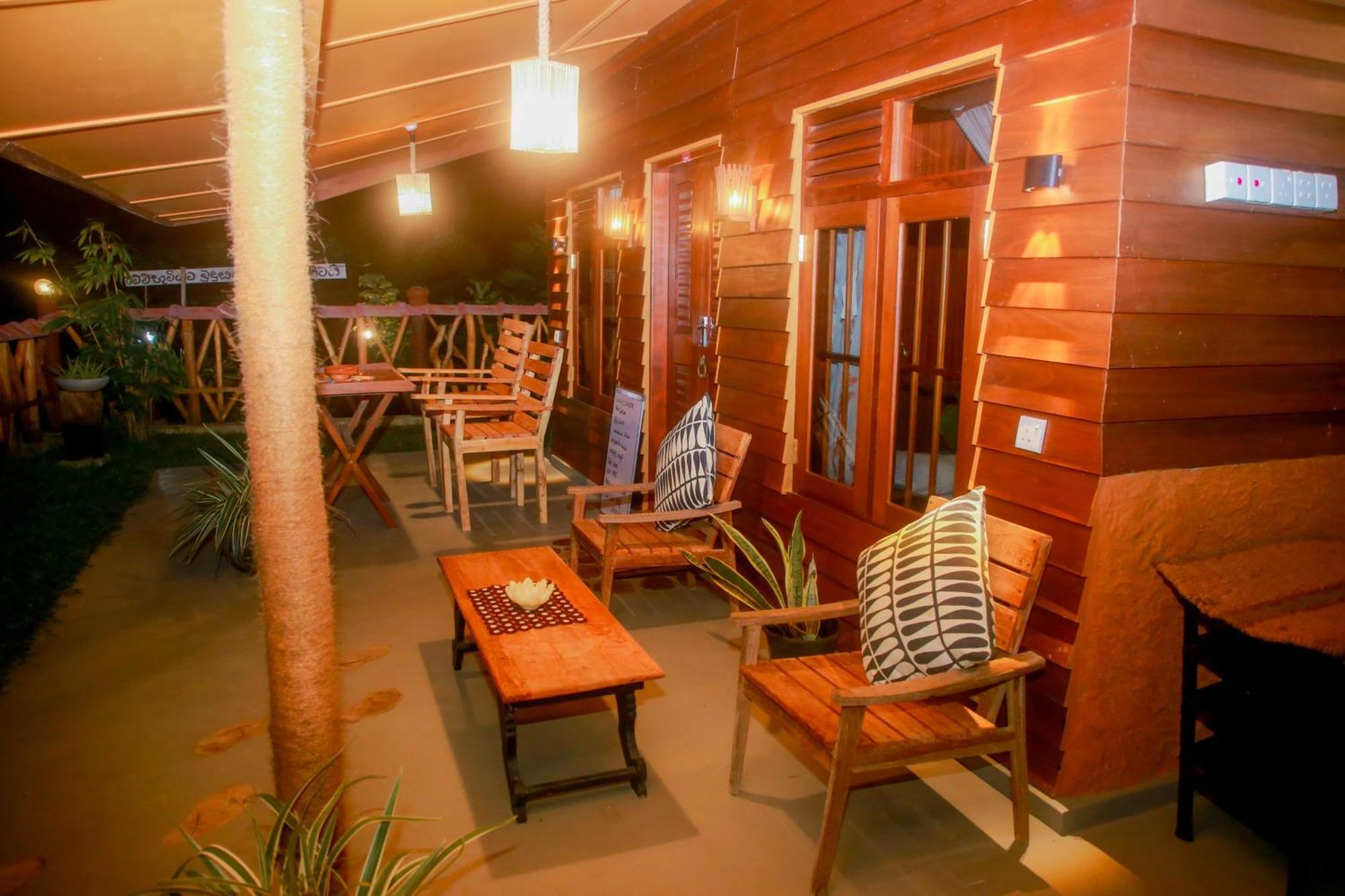 Blue Ocean Tree House Hiriketiya Villa Dikwella Eksteriør billede